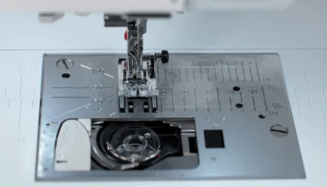 Janome DC6050 computerised sewing machine