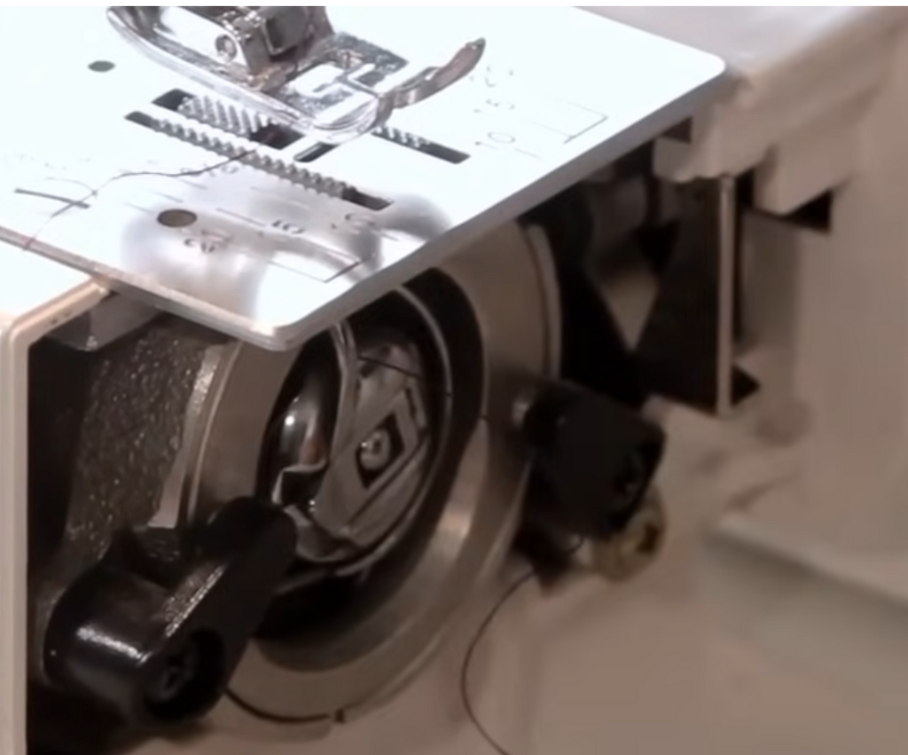 Elna 2000 Mechanical Sewing Machine